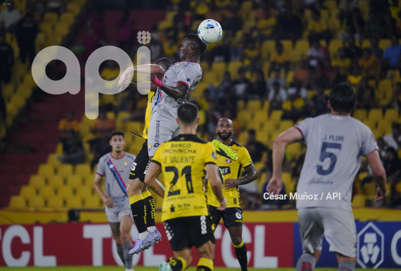 FBL-LIBERTADORES-BARCELONA-NACIONAL