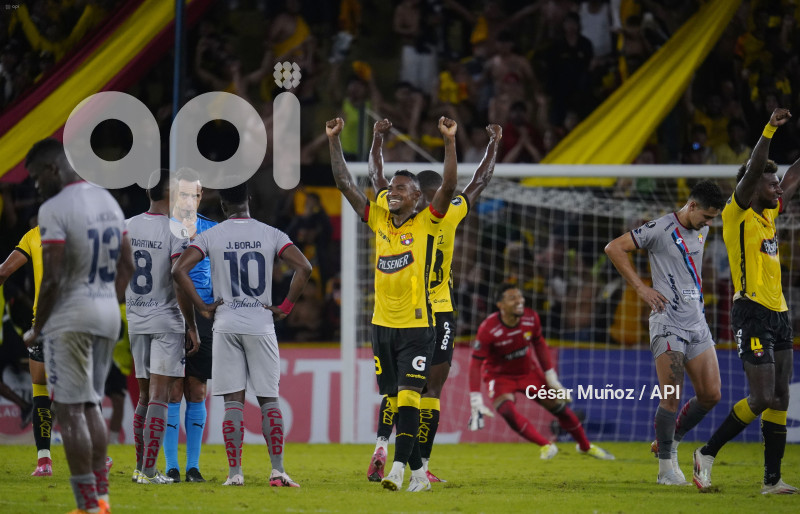 FBL-LIBERTADORES-BARCELONA-NACIONAL