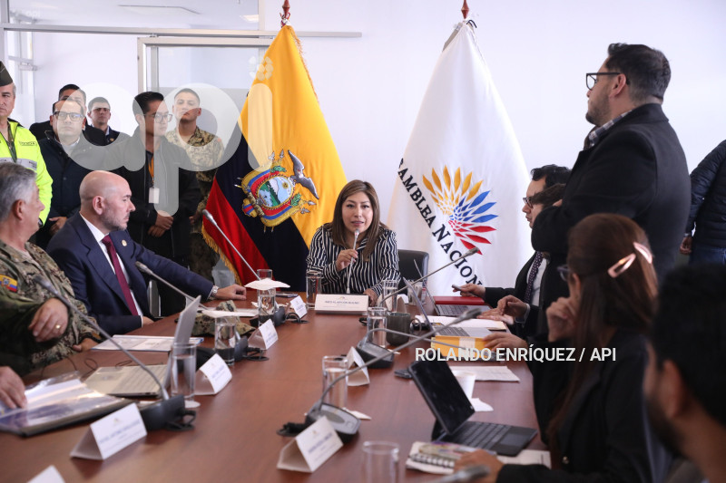 COMISION SEGURIDAD MIN DEFENSA