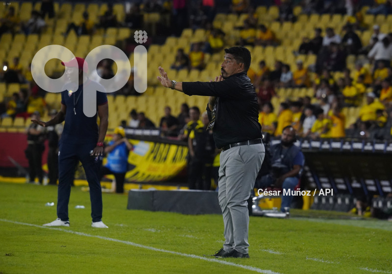 FBL-LIBERTADORES-BARCELONA-NACIONAL