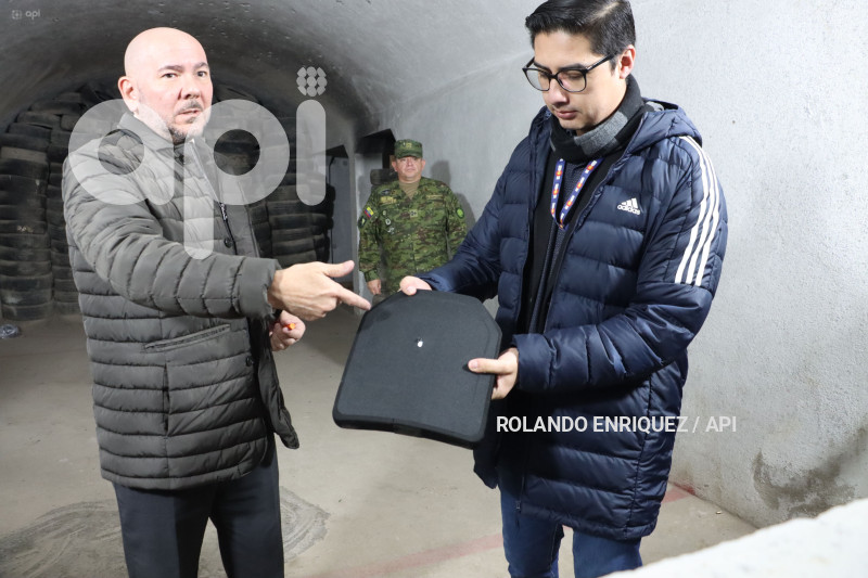 DEFENSA PRUEBAS CHALECOS ANTIBALAS