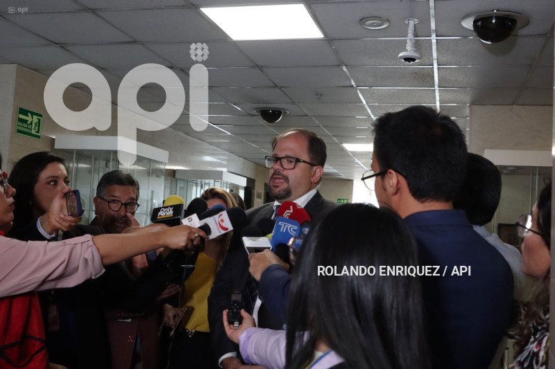 MINISTRO REINBERG ASAMBLEA