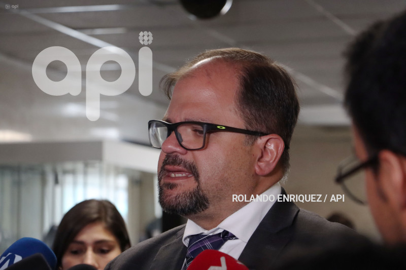 MINISTRO REINBERG ASAMBLEA