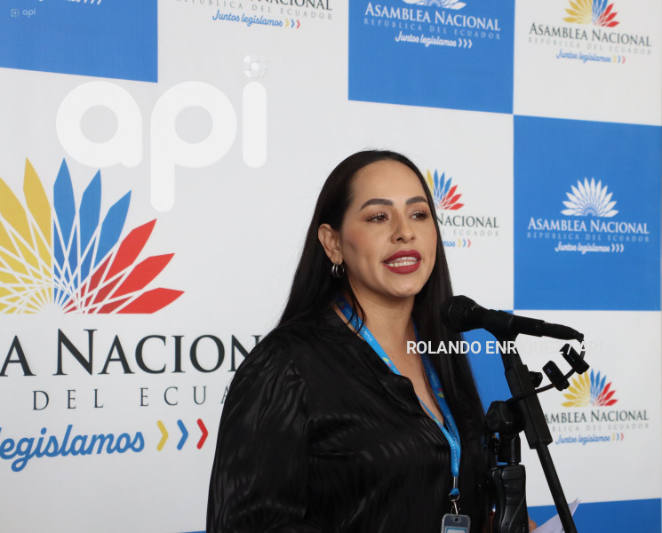 DENUNCIA ADRINA GARCÍA