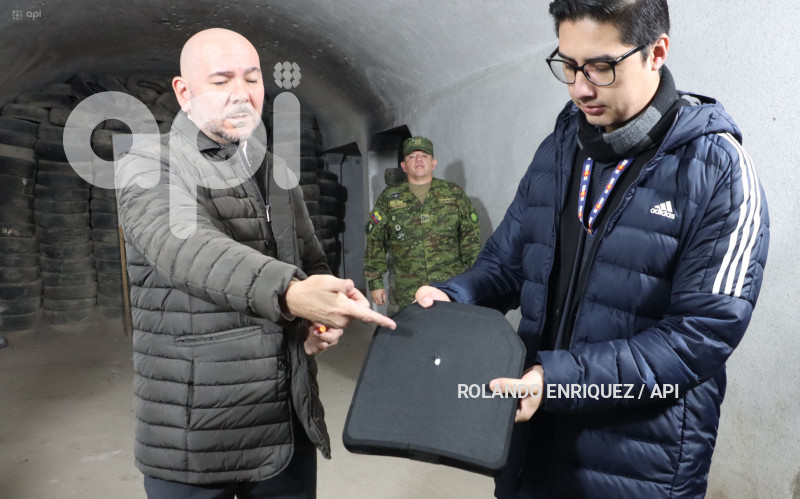 DEFENSA PRUEBAS CHALECOS ANTIBALAS