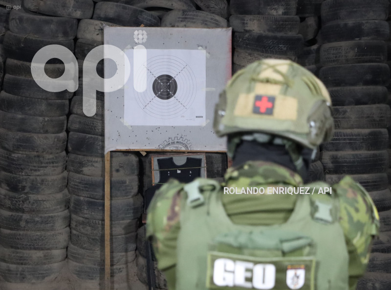 DEFENSA PRUEBAS CHALECOS ANTIBALAS