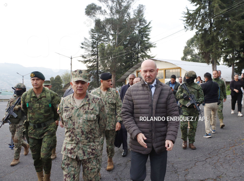 DEFENSA PRUEBAS CHALECOS ANTIBALAS