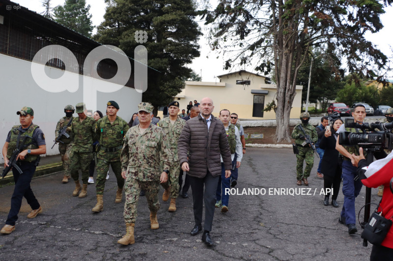 DEFENSA PRUEBAS CHALECOS ANTIBALAS