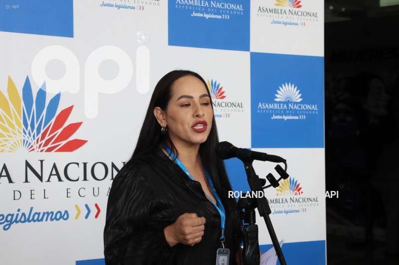 DENUNCIA ADRINA GARCÍA