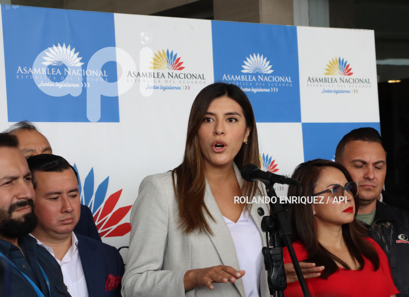 RUEDA DE PRENSA ADN