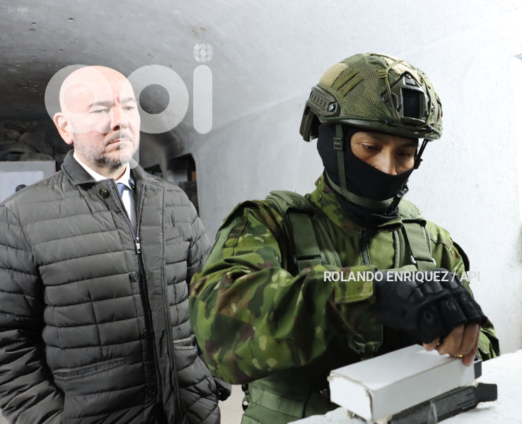 DEFENSA PRUEBAS CHALECOS ANTIBALAS