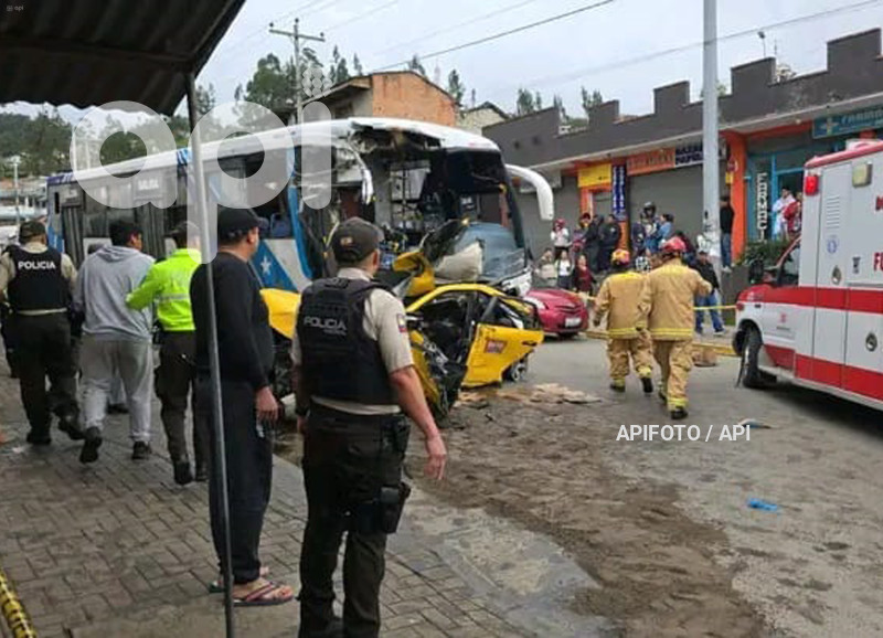 CUENCA-ACCIDENTE BUS