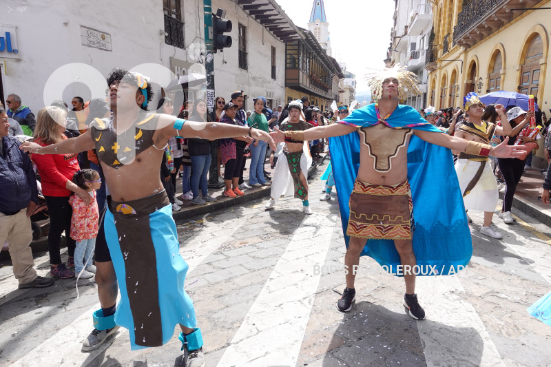 CUENCA-DESFILE CARNAVAL-CUATRO RIOS