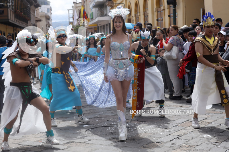 CUENCA-DESFILE CARNAVAL-CUATRO RIOS