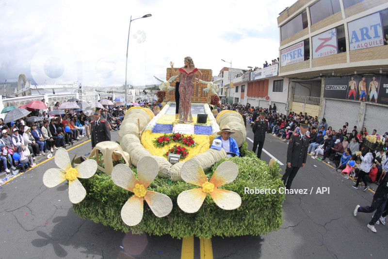 AMB-FIESTA FRUTA Y FLORES
