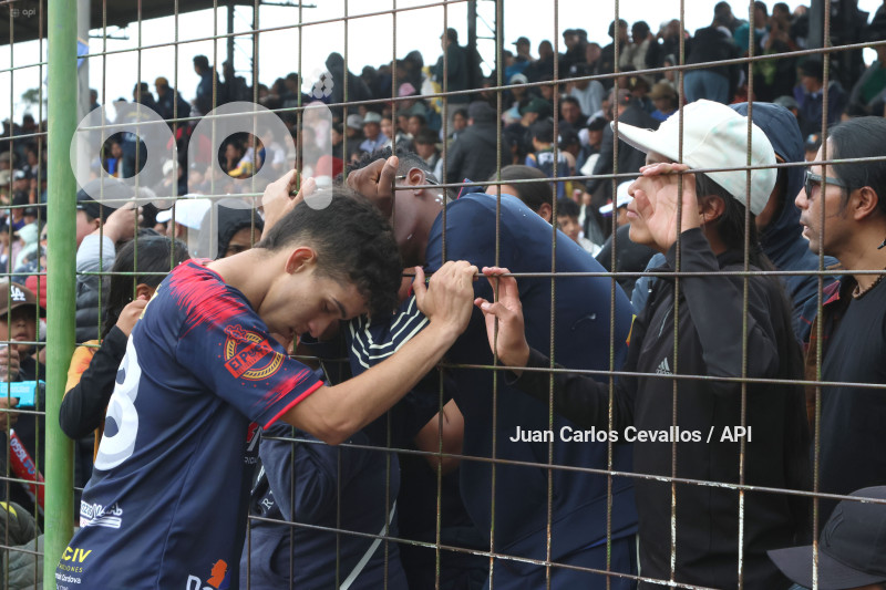 OTAVALO-PAWKAR RAYMI-PEGUCHE-CARNAVAL-MUNDIALITO INDIGENA