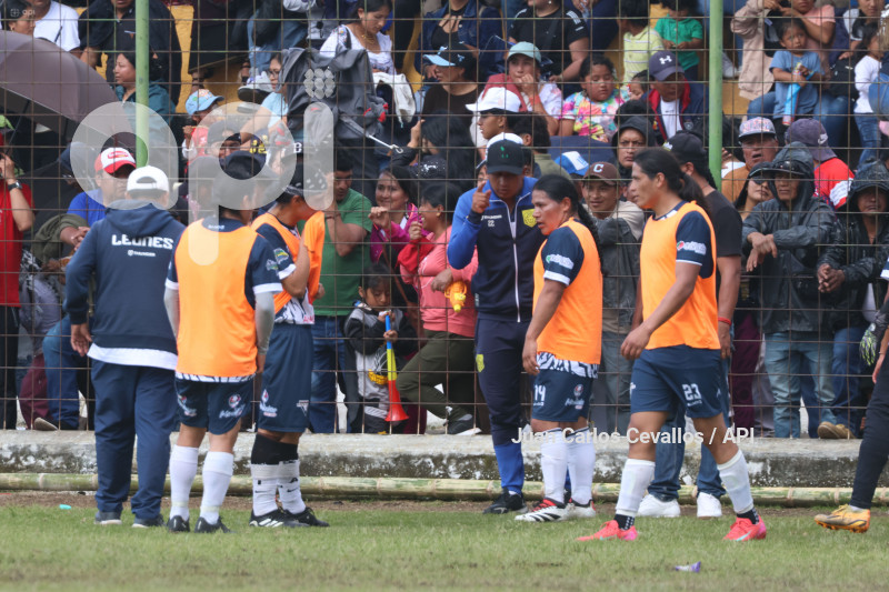 OTAVALO-PAWKAR RAYMI-PEGUCHE-CARNAVAL-MUNDIALITO INDIGENA