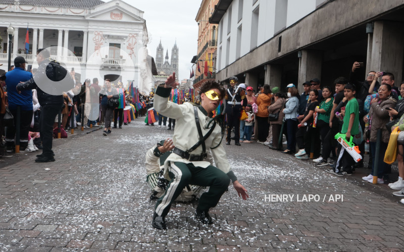 DESFILE CARNAVAL