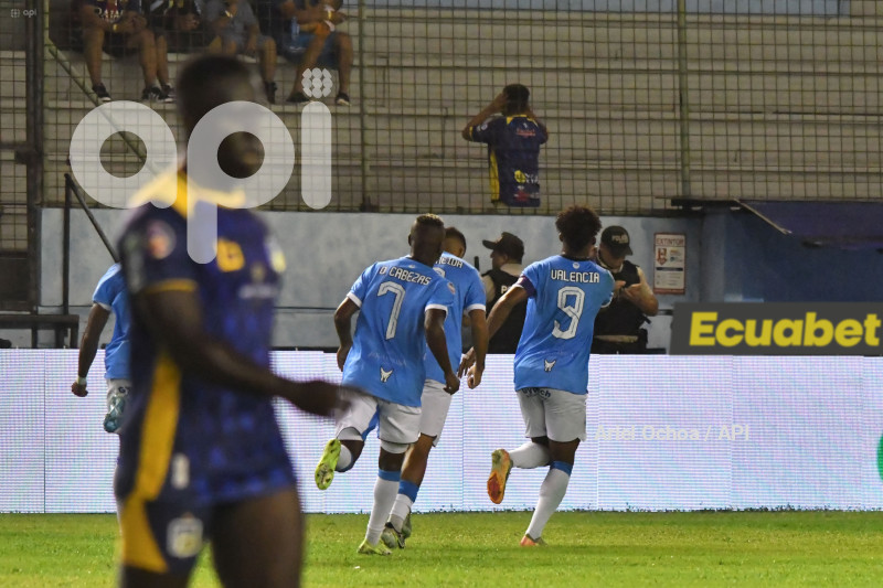 FBL-LIGAPRO-MANTA-DELFIN