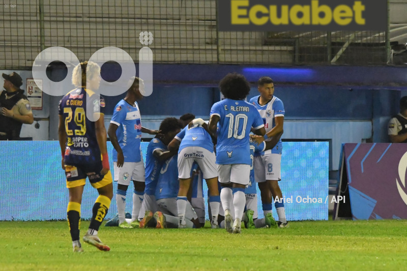 FBL-LIGAPRO-MANTA-DELFIN