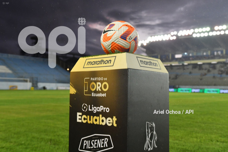 FBL-LIGAPRO-MANTA-DELFIN