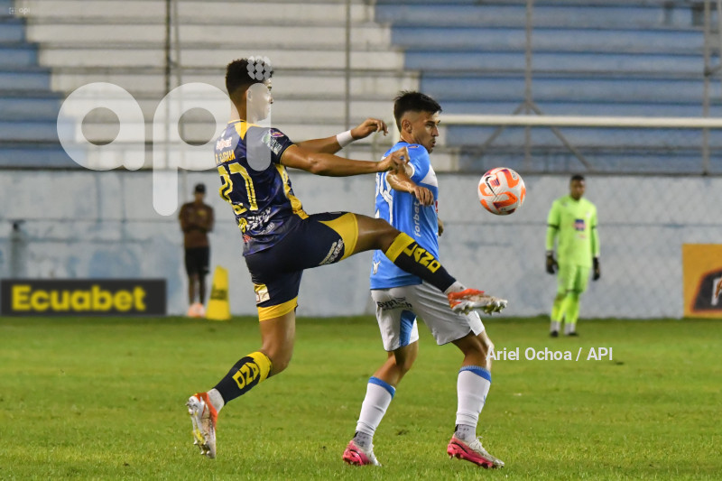 FBL-LIGAPRO-MANTA-DELFIN