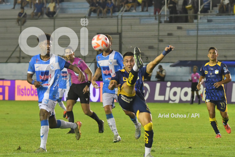 FBL-LIGAPRO-MANTA-DELFIN