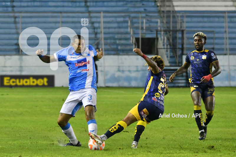 FBL-LIGAPRO-MANTA-DELFIN