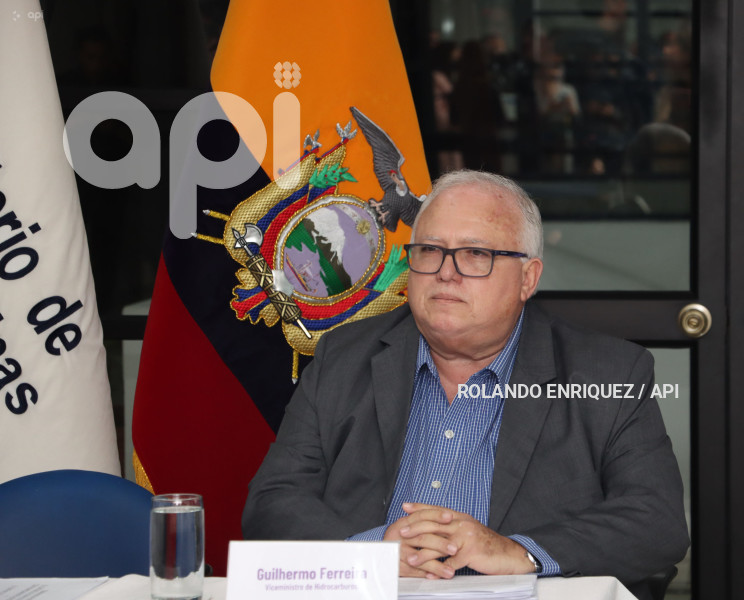 MIN ENERGÍA SOBRE CAMPO SACHA