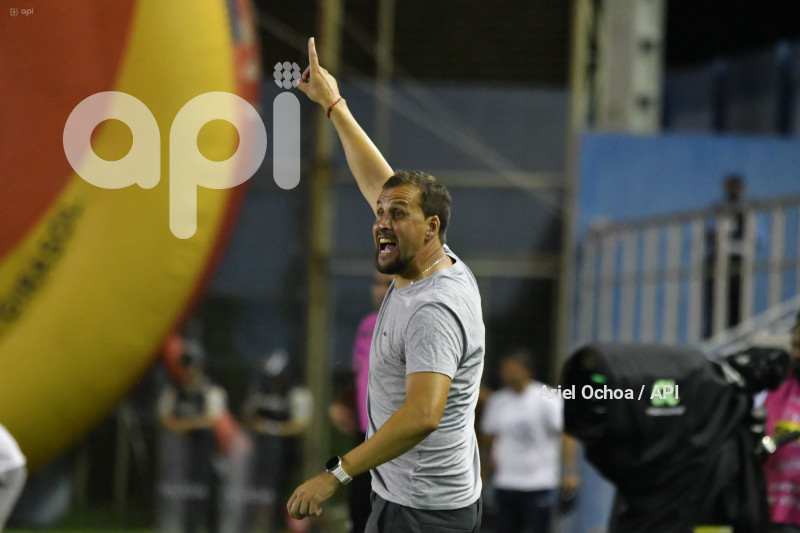 FBL-LIGAPRO-MANTA-DELFIN
