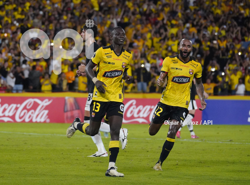 FBL-LIBERTADORES-BARCELONA-CORINTHIANS