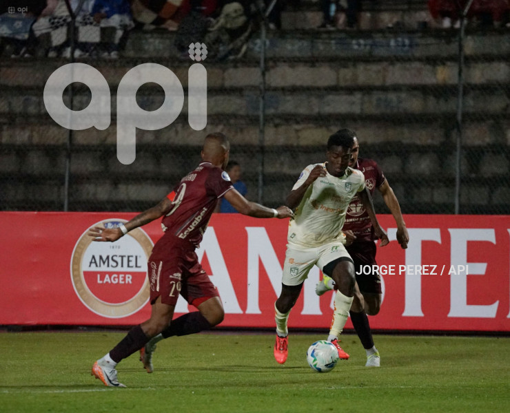FBL CONMEBOL SUDAMERICANA MUSHUC RUNA VS ORENSE
