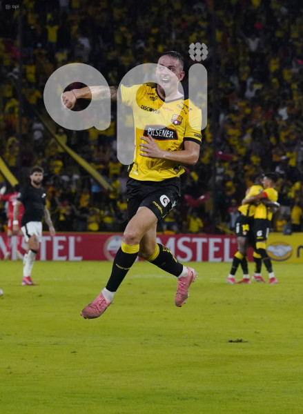 FBL-LIBERTADORES-BARCELONA-CORINTHIANS