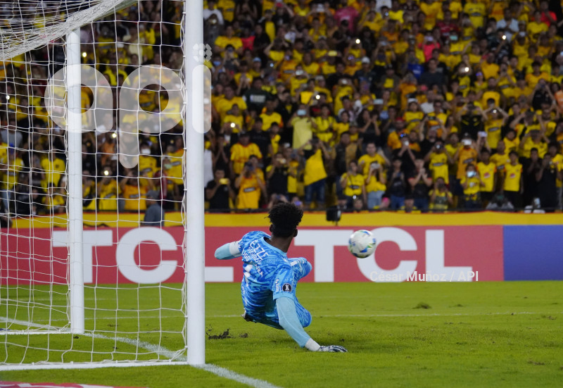 FBL-LIBERTADORES-BARCELONA-CORINTHIANS