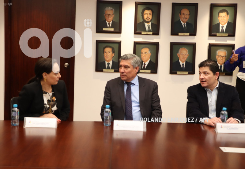 NUEVOS JUECES CORTE CONSTITUCIONAL