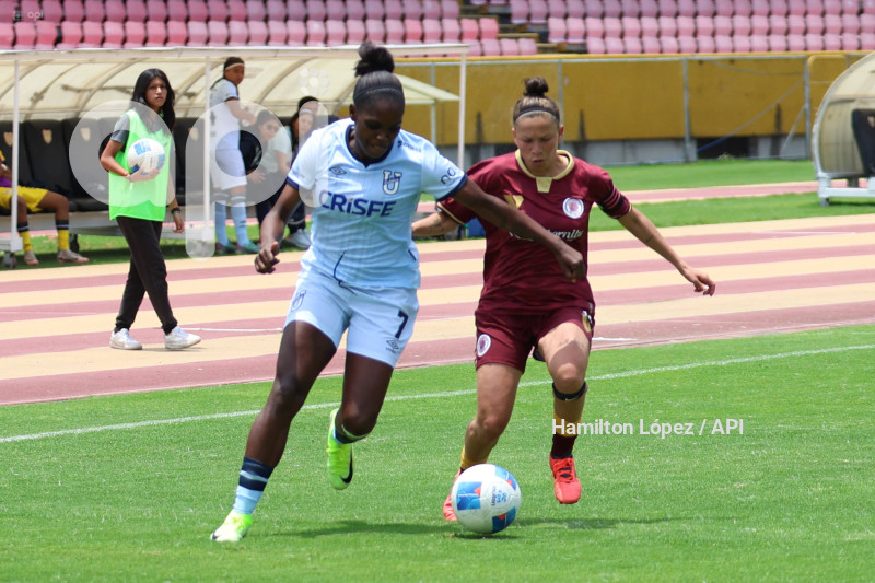 FBL-SUPERLIGA-FEMENINA-ECUABET-CATÓLICA-VINOTINTO