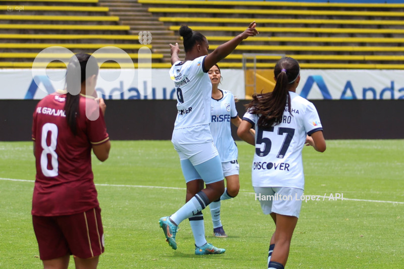 FBL-SUPERLIGA-FEMENINA-ECUABET-CATÓLICA-VINOTINTO