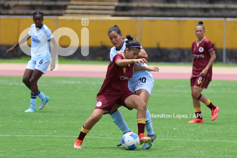 FBL-SUPERLIGA-FEMENINA-ECUABET-CATÓLICA-VINOTINTO