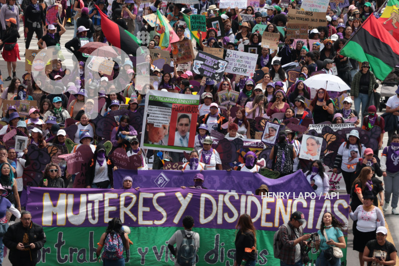 MARCHA DIA DE LA MUJER