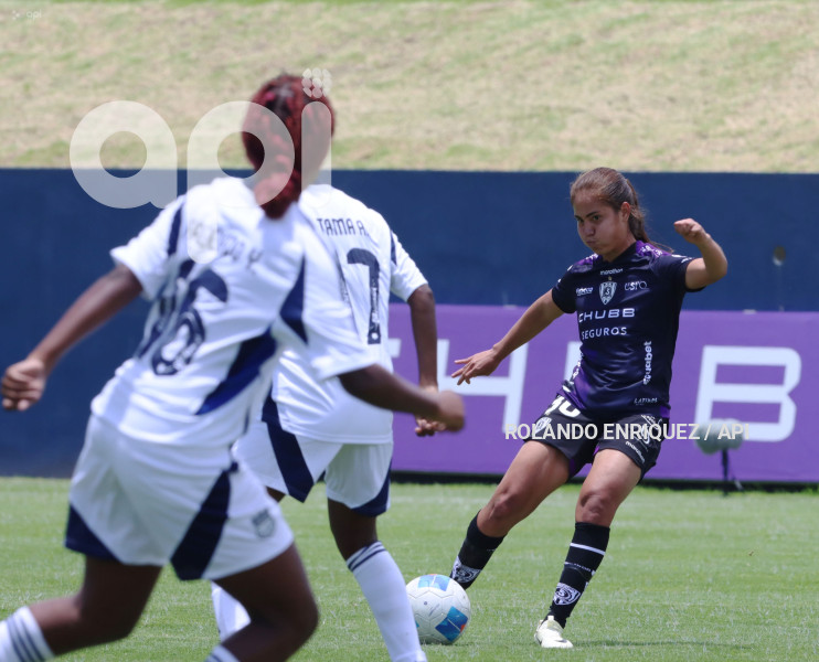 FBL SUPERLIGA FEMENINA DRAGONAS IDV VS  EMELEC