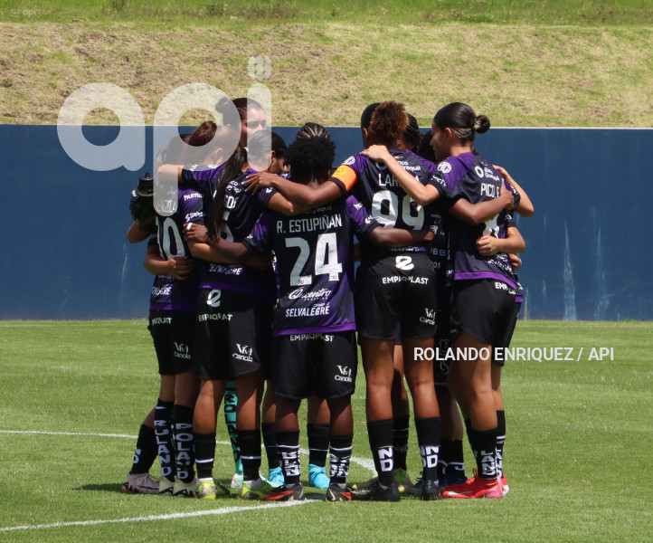 FBL SUPERLIGA FEMENINA DRAGONAS IDV VS  EMELEC