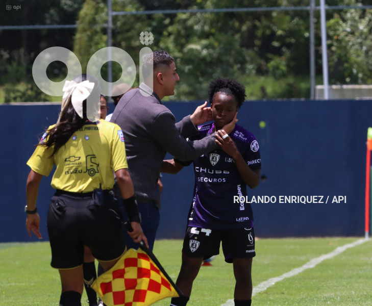 FBL SUPERLIGA FEMENINA DRAGONAS IDV VS  EMELEC