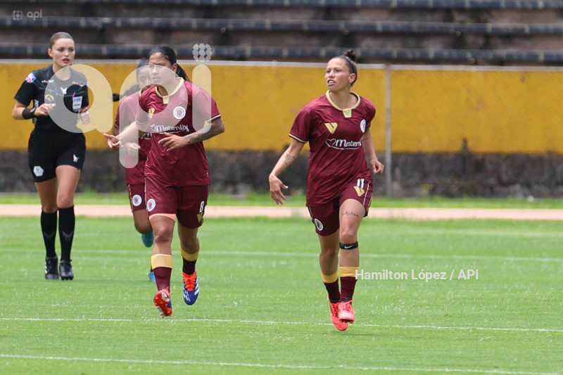 FBL-SUPERLIGA-FEMENINA-ECUABET-CATÓLICA-VINOTINTO