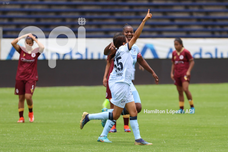 FBL-SUPERLIGA-FEMENINA-ECUABET-CATÓLICA-VINOTINTO