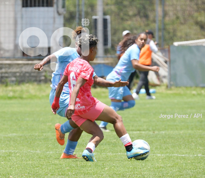 FBL SUPERLIGA FEMENINA MACARA VS NANAS