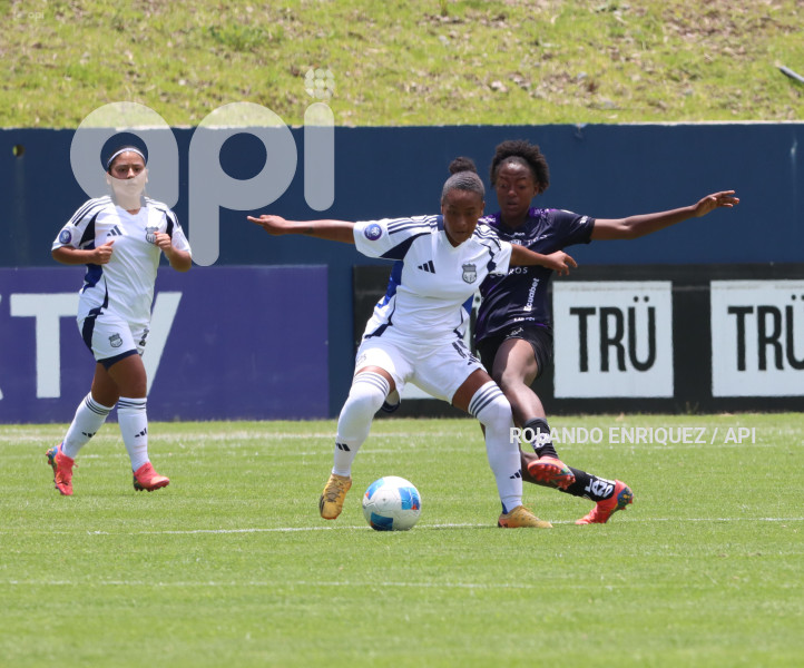 FBL SUPERLIGA FEMENINA DRAGONAS IDV VS  EMELEC