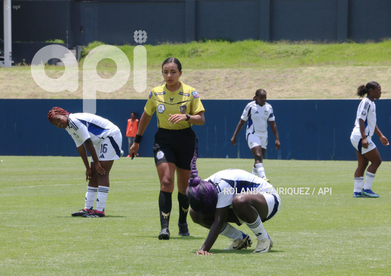 FBL SUPERLIGA FEMENINA DRAGONAS IDV VS  EMELEC