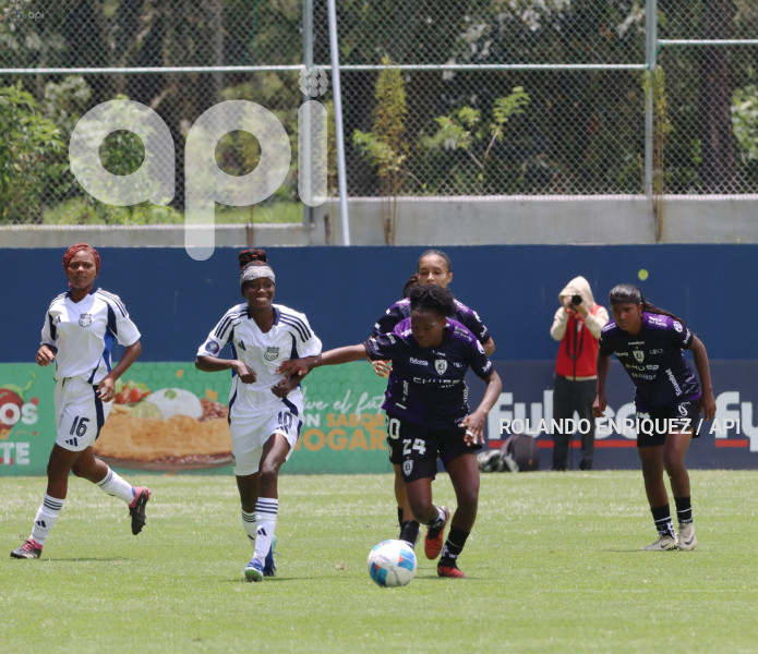 FBL SUPERLIGA FEMENINA DRAGONAS IDV VS  EMELEC