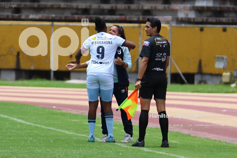 FBL-SUPERLIGA-FEMENINA-ECUABET-CATÓLICA-VINOTINTO