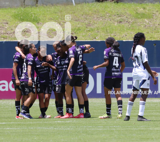 FBL SUPERLIGA FEMENINA DRAGONAS IDV VS  EMELEC